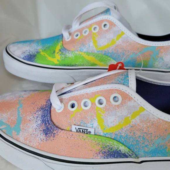 Vans Authentic Lace Up Low Profile Retro Mart Unisex Sneaker - Picture 3 of 9